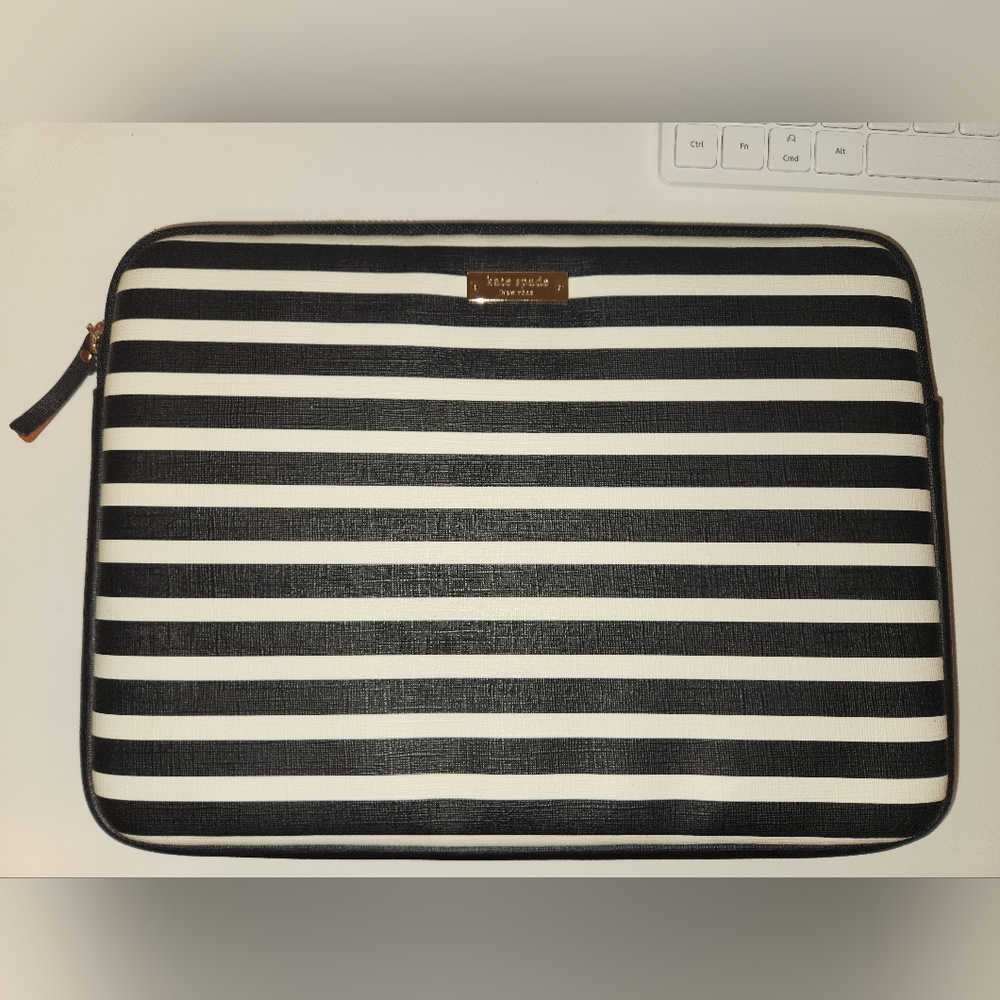 Kate Spade Black & White Laptop Sleeve